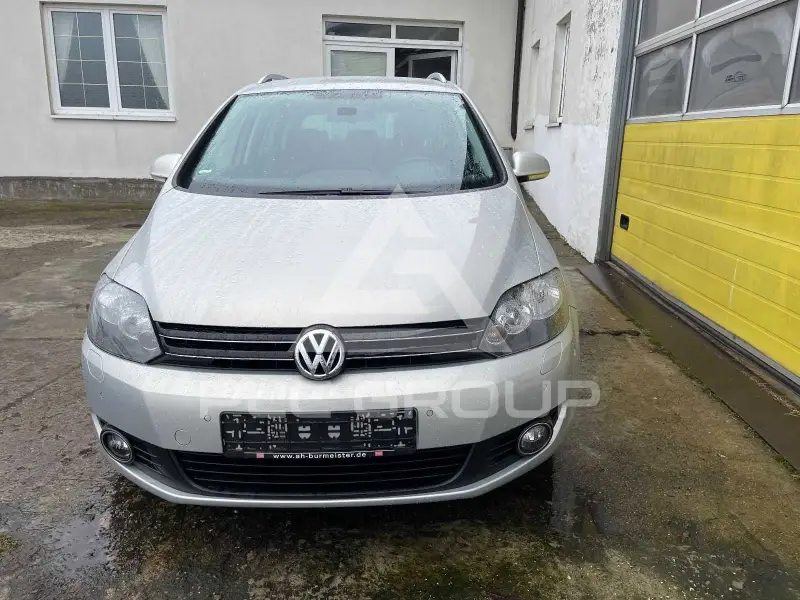 2010 Volkswagen GOLF