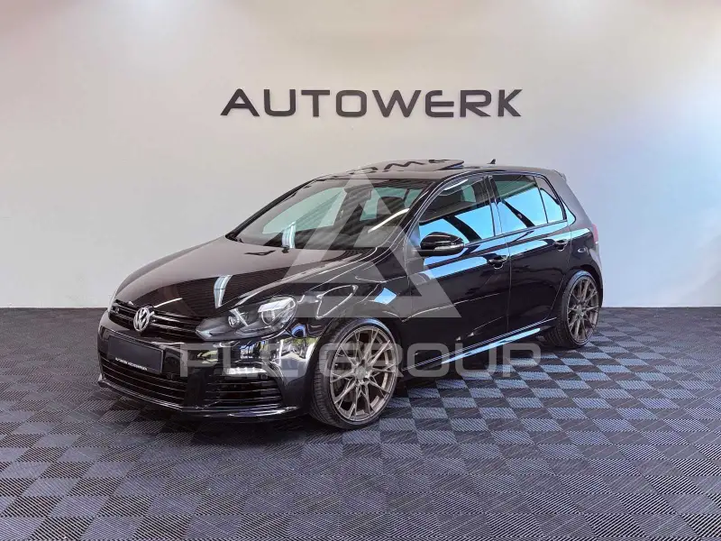 2010 Volkswagen GOLF