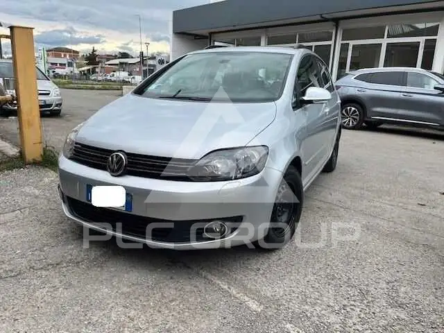 2010 Volkswagen GOLF
