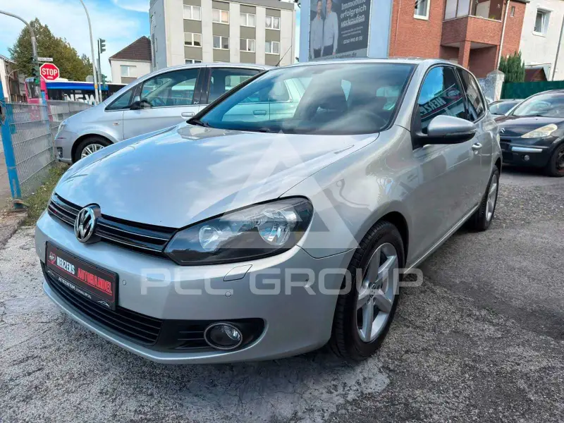2010 Volkswagen GOLF