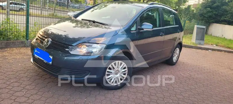2010 Volkswagen GOLF