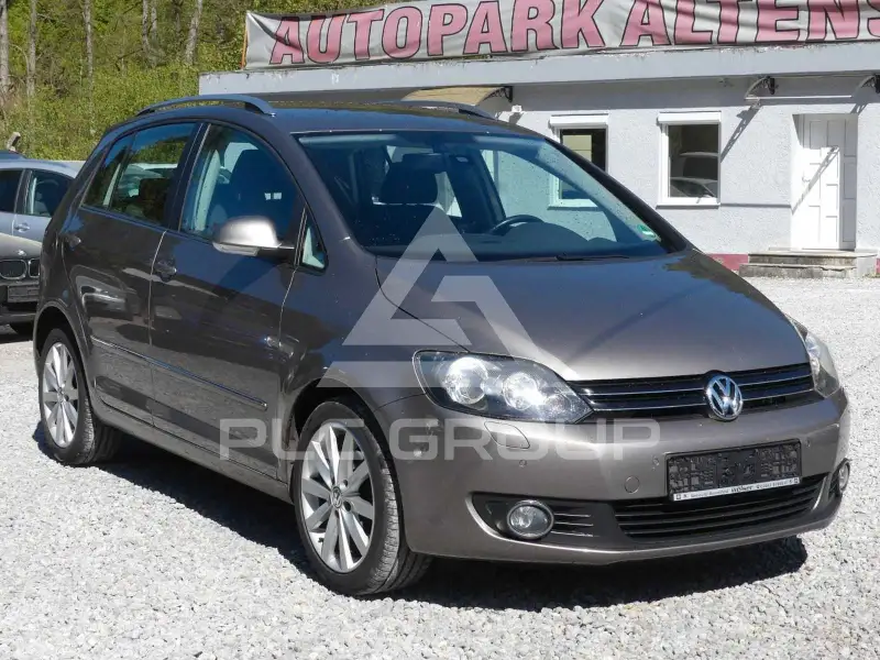 2010 Volkswagen GOLF