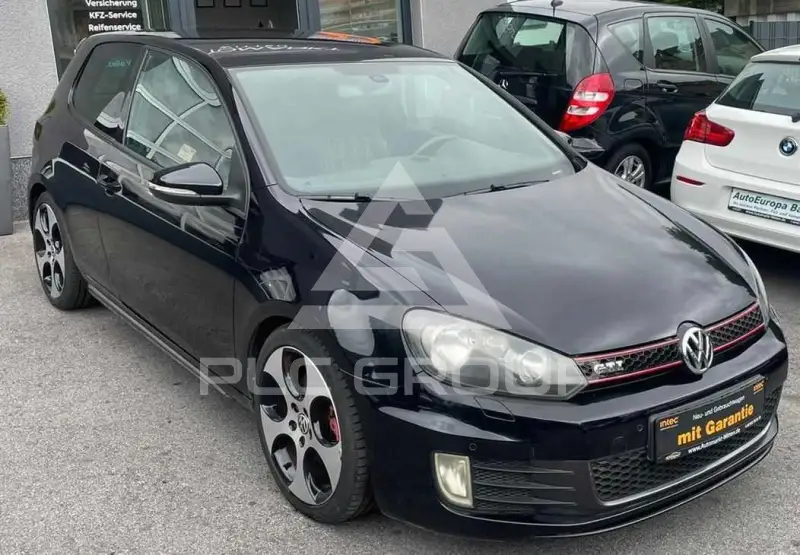 2010 Volkswagen GOLF