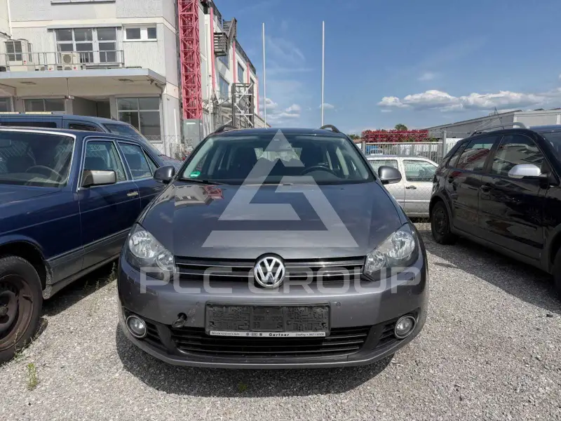 2010 Volkswagen GOLF