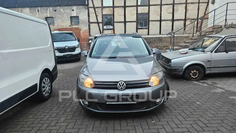 2010 Volkswagen GOLF
