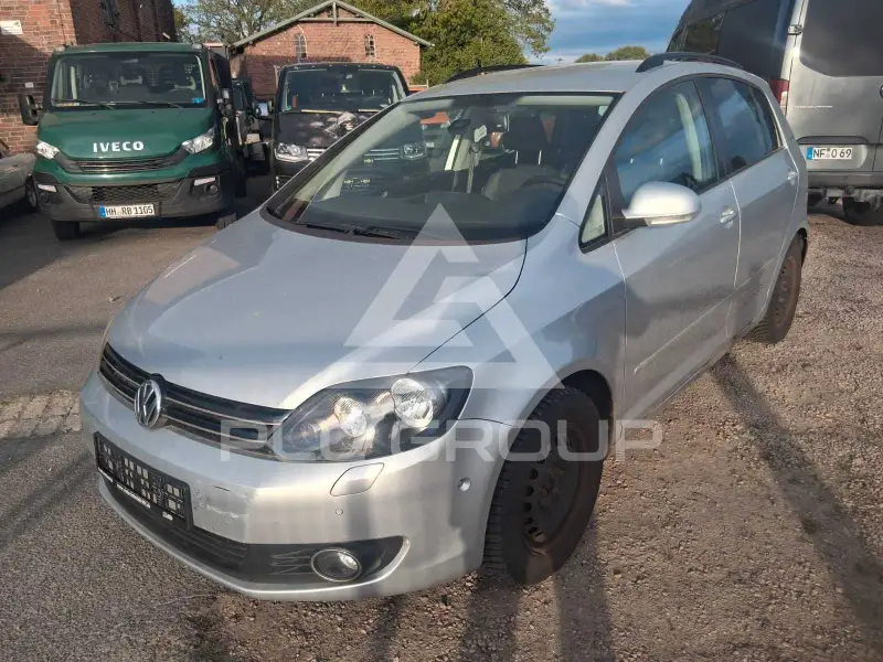 2010 Volkswagen GOLF