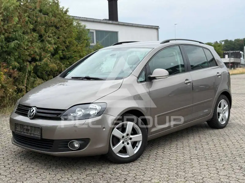 2010 Volkswagen GOLF