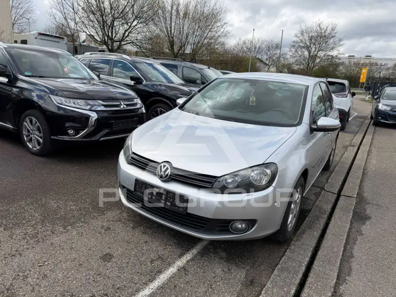 2010 Volkswagen GOLF