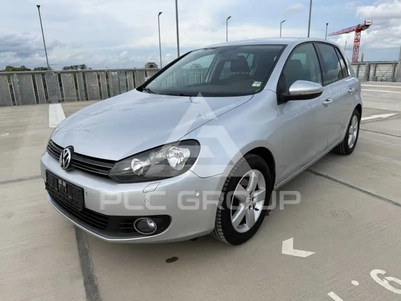2010 Volkswagen GOLF