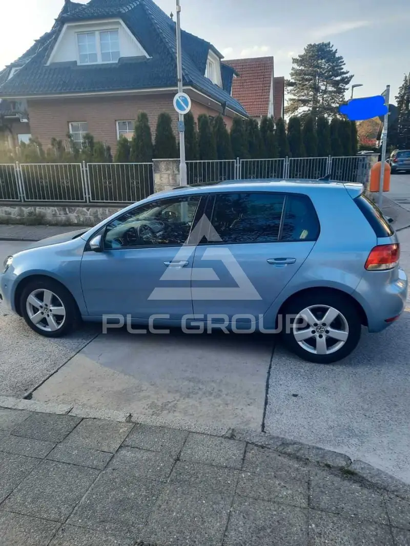 2010 Volkswagen GOLF