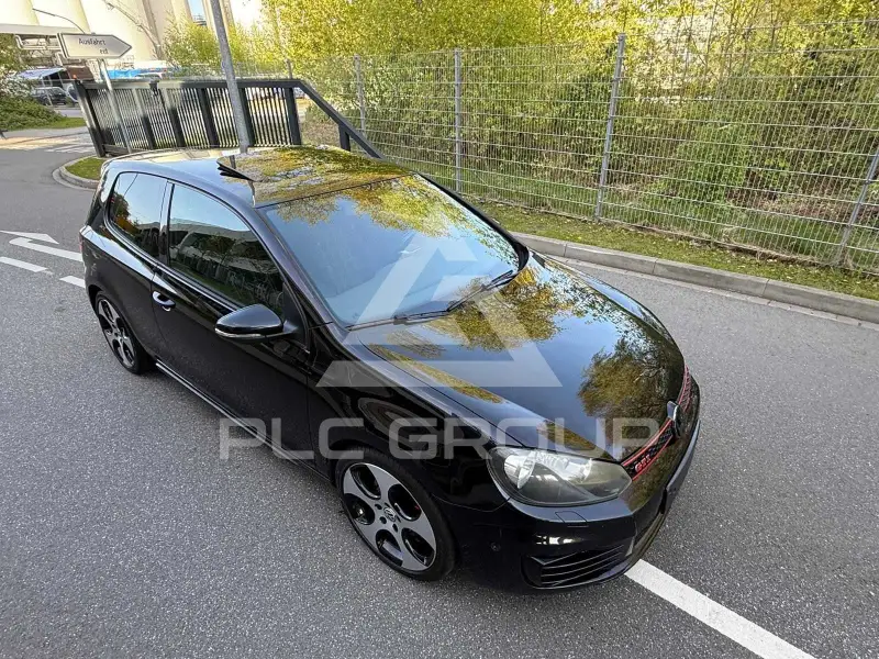 2010 Volkswagen GOLF