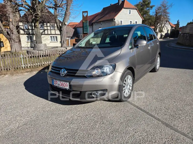 2010 Volkswagen GOLF