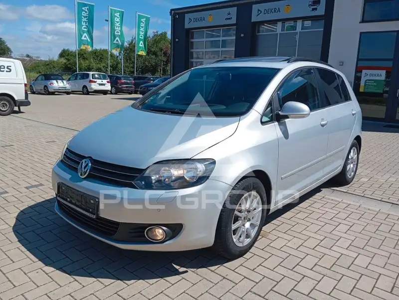 2010 Volkswagen GOLF