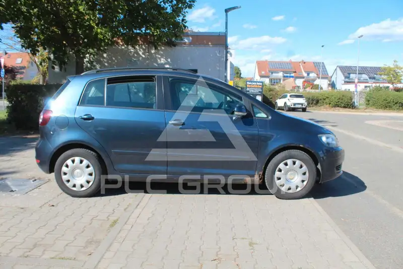 2010 Volkswagen GOLF
