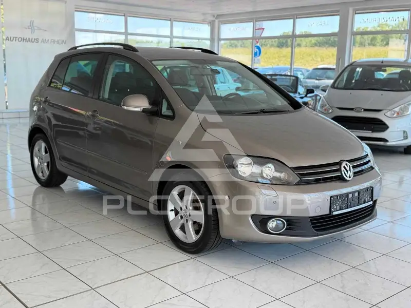 2010 Volkswagen GOLF