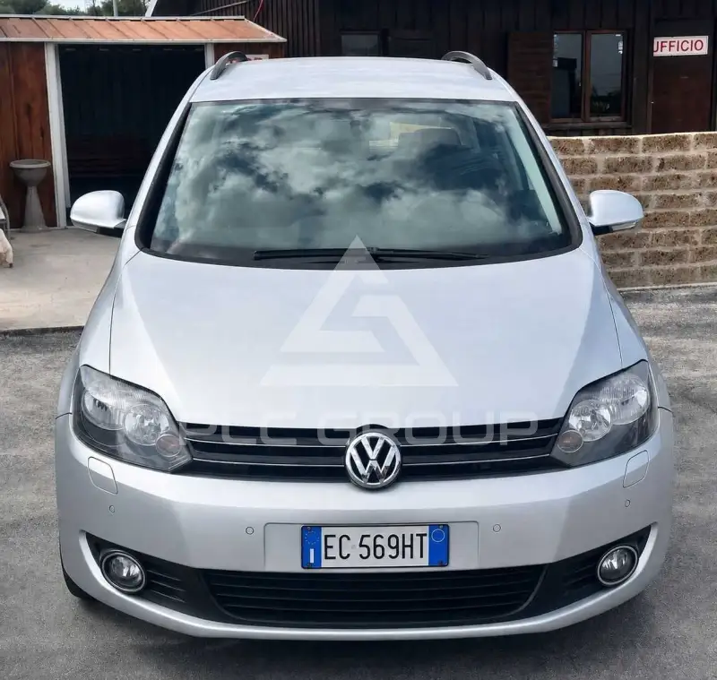2010 Volkswagen GOLF