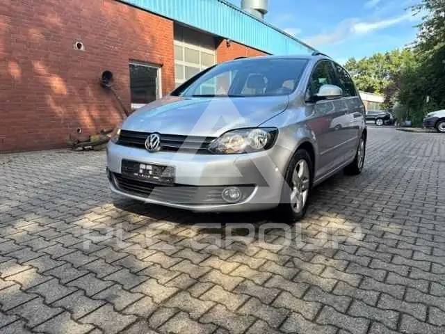 2010 Volkswagen GOLF