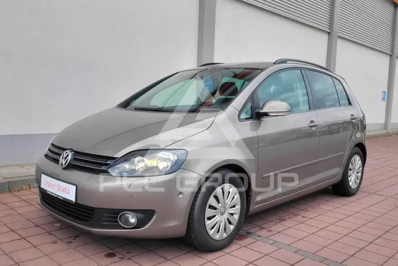2010 Volkswagen GOLF