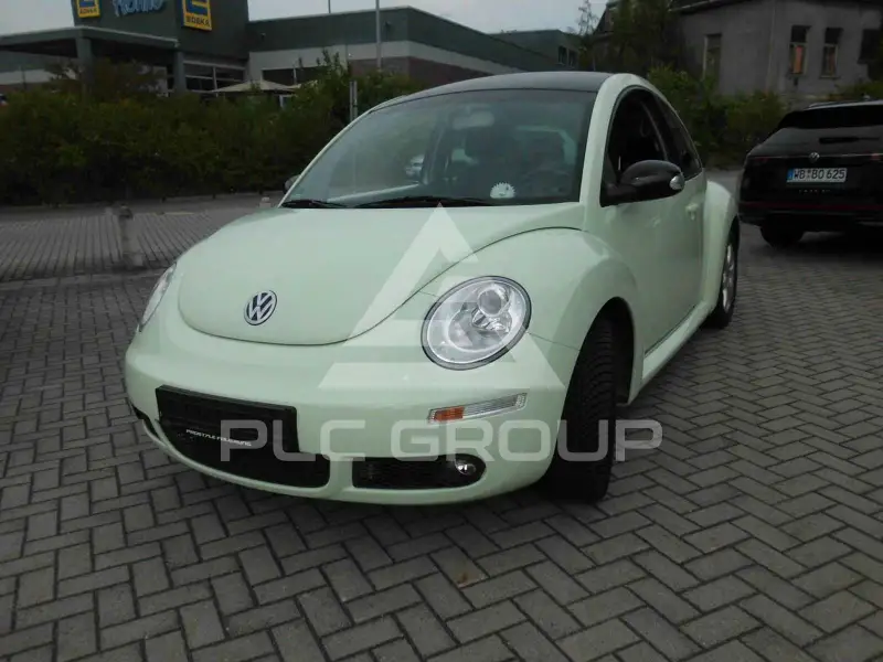 2010 Volkswagen BEETLE