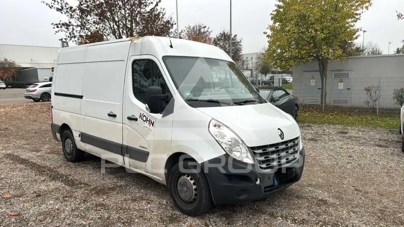 2010 Renault Master