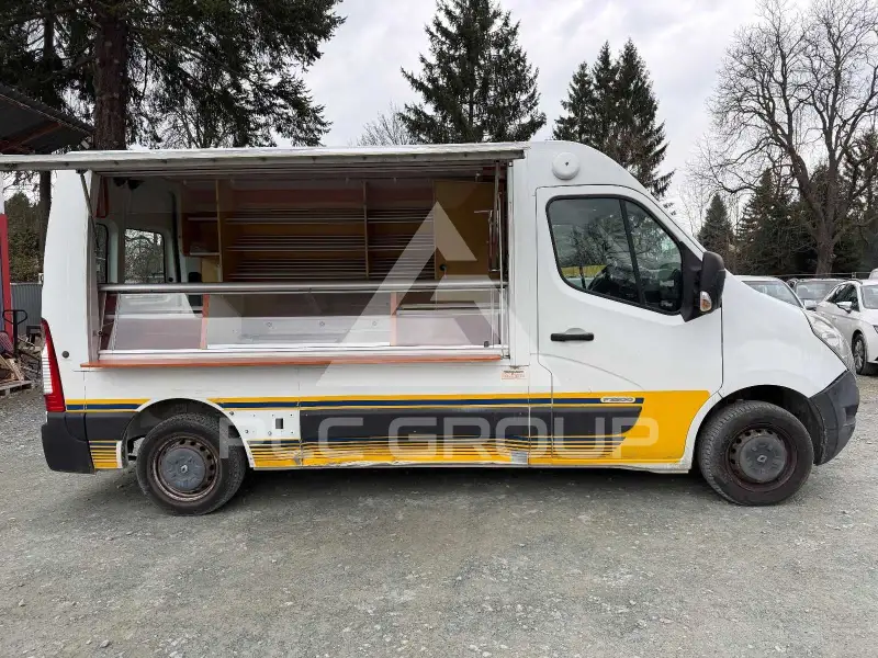 2010 Renault Master