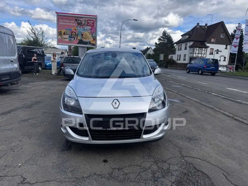 2010 Renault Scenic