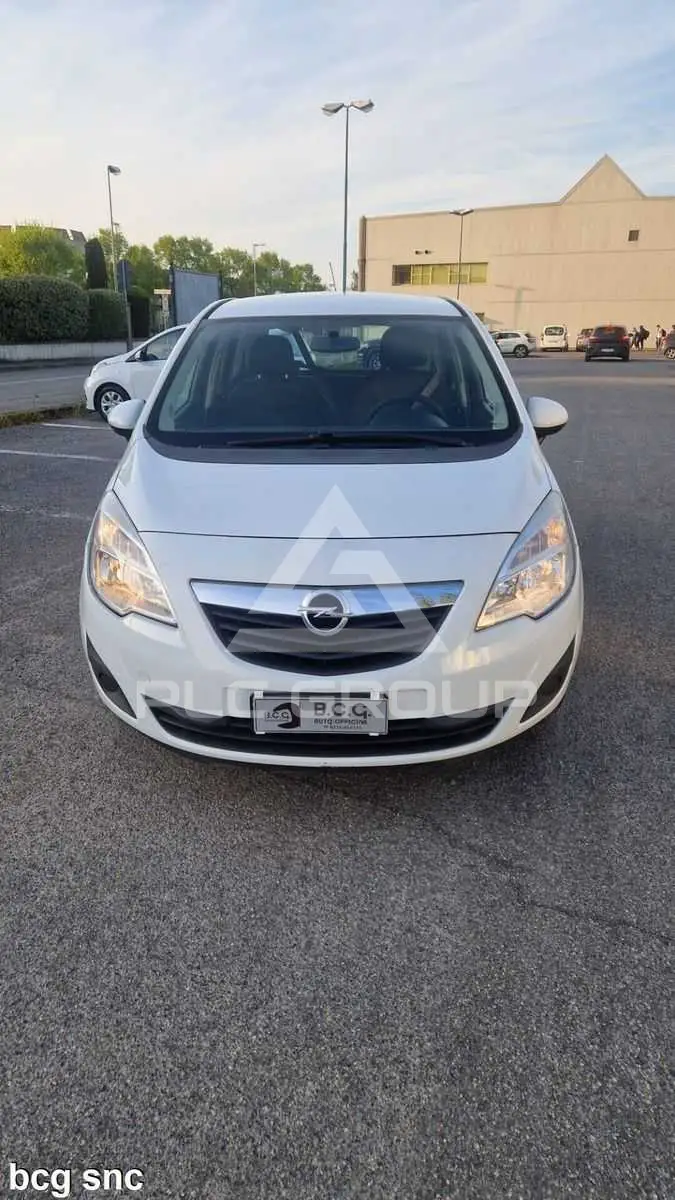 2010 Opel MERIVA