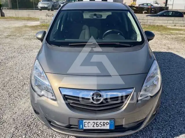 2010 Opel MERIVA