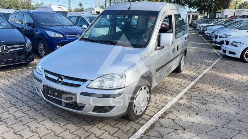 2010 Opel Combo