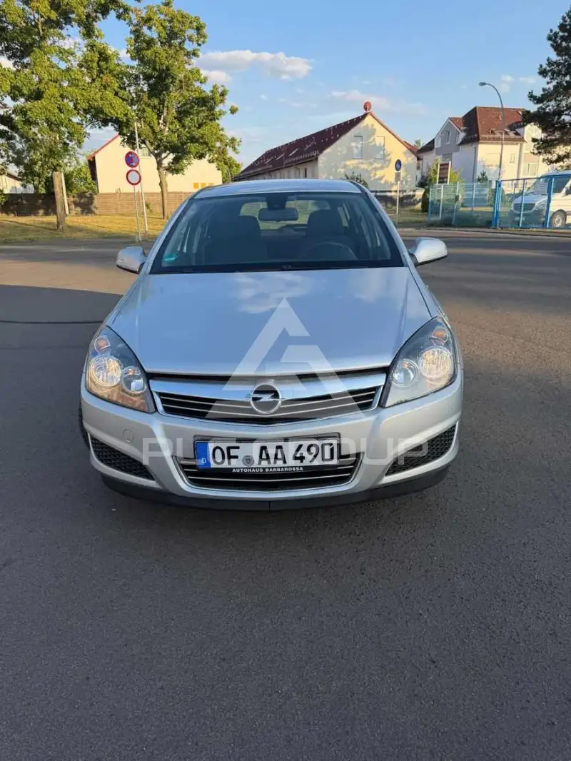 2010 Opel Astra