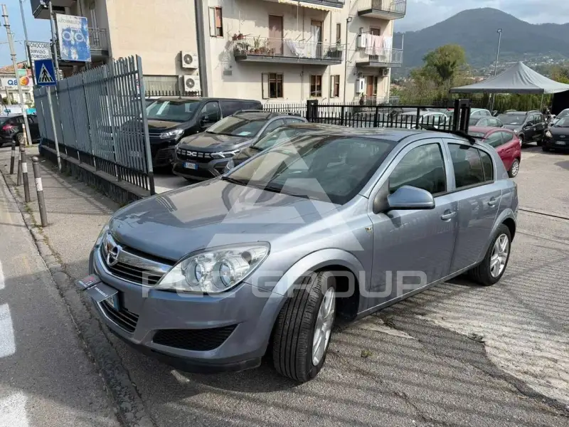 2010 Opel Astra