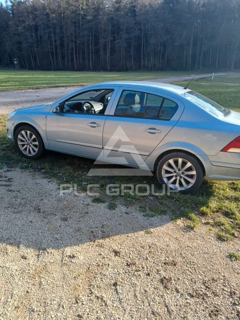 2010 Opel Astra