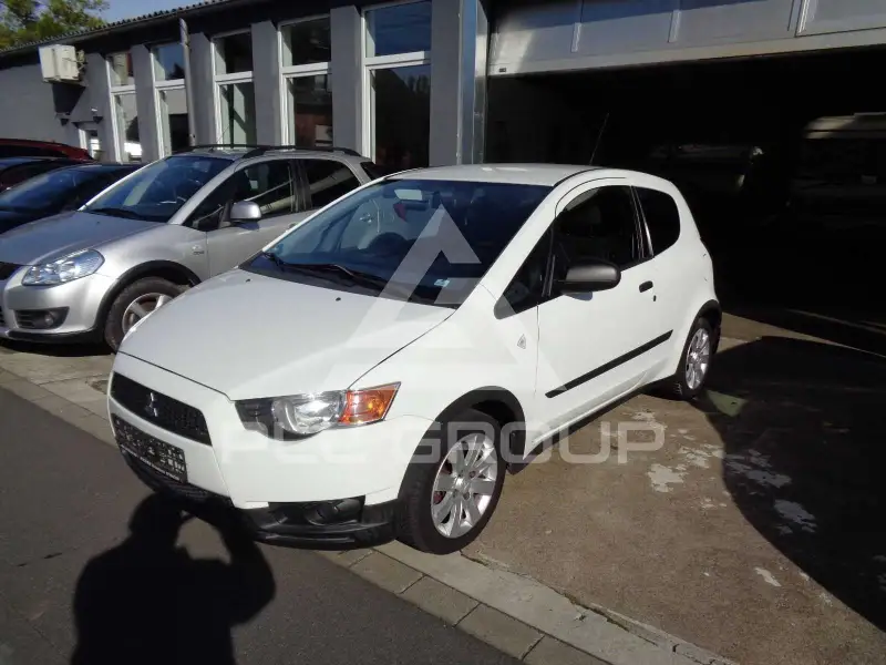 2011 Mitsubishi Colt