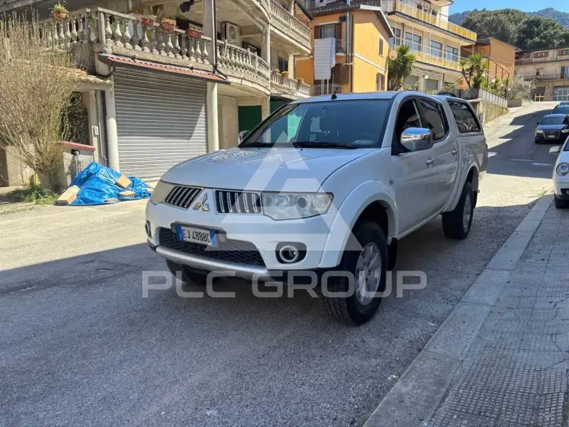 2011 Mitsubishi L200