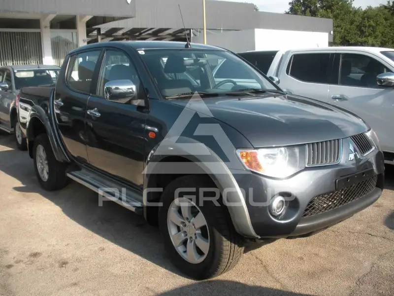 2011 Mitsubishi L200