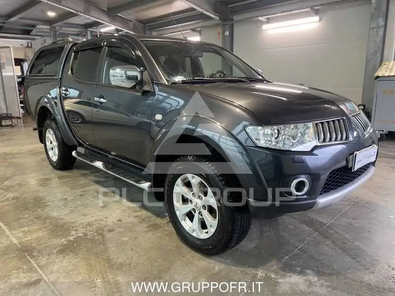2011 Mitsubishi L200