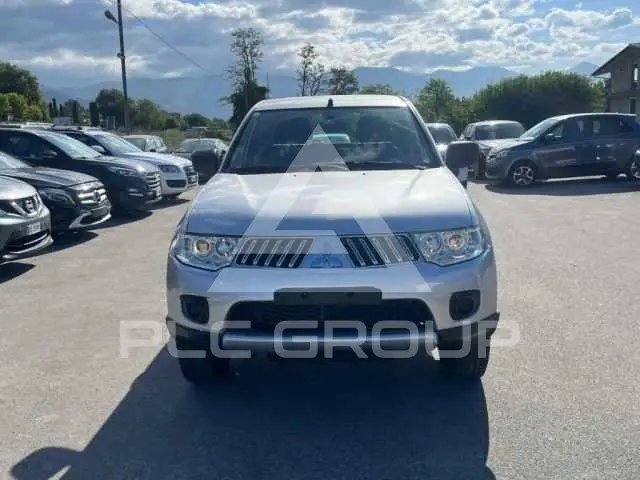 2011 Mitsubishi L200