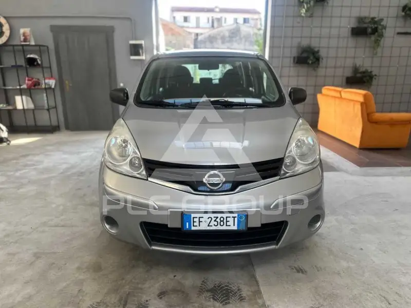 2011 Nissan Note