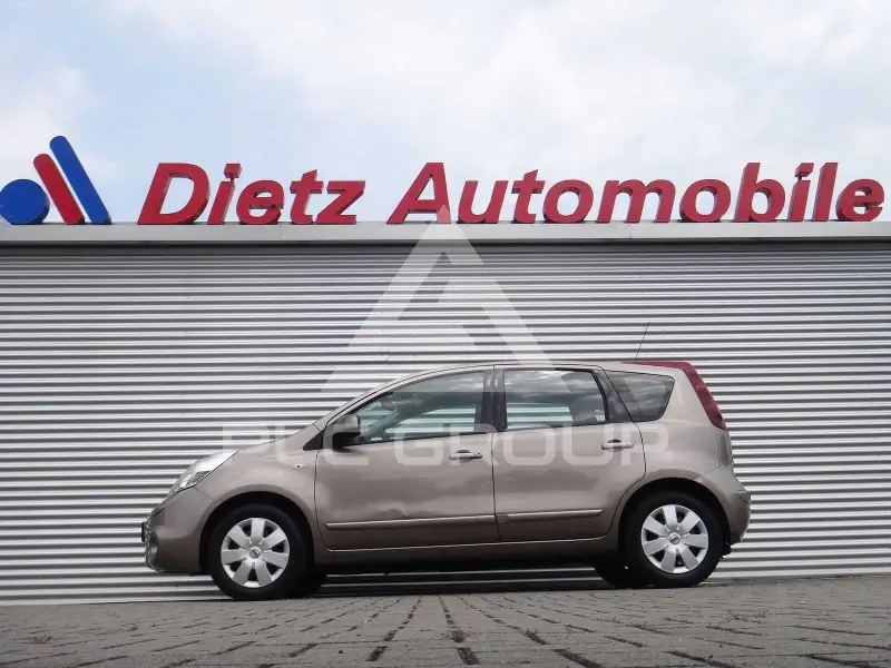 2011 Nissan Note