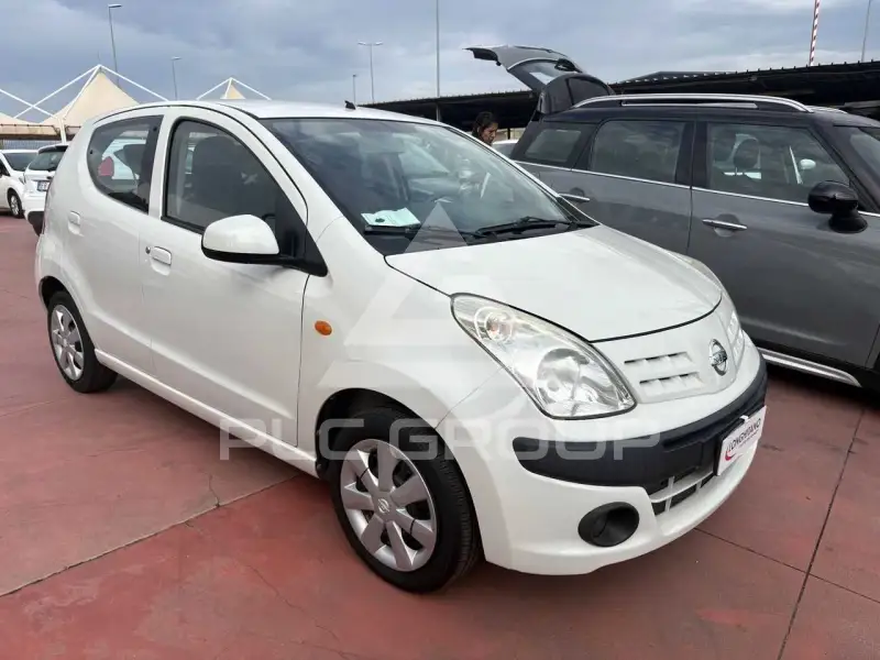 2011 Nissan Pixo
