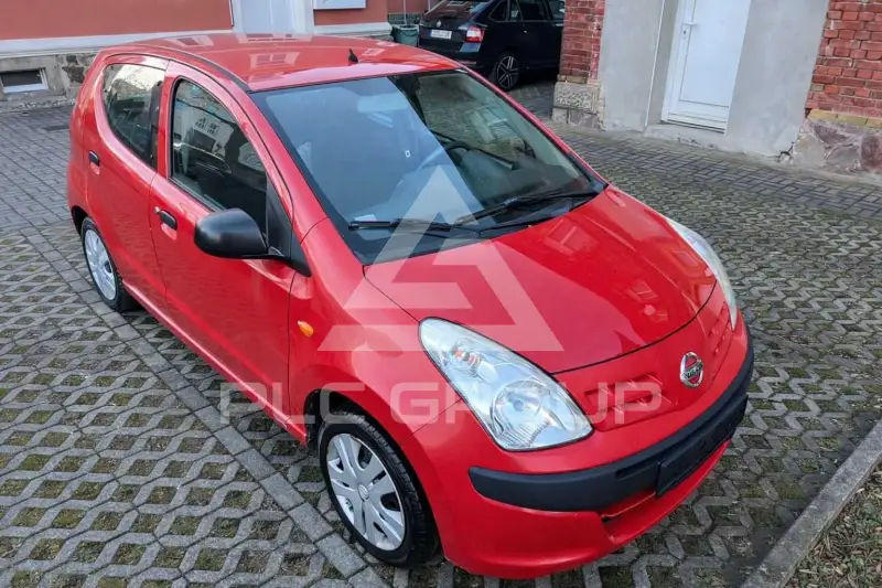 2011 Nissan Pixo