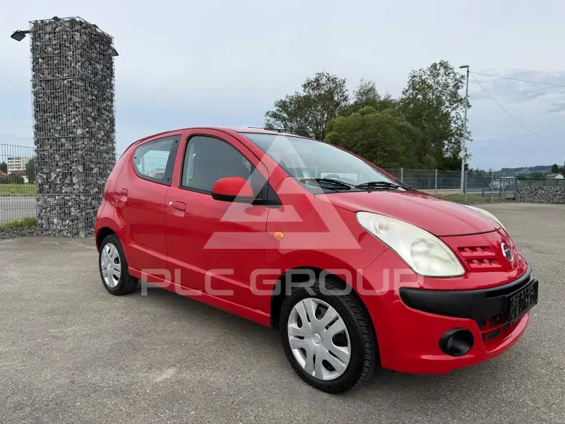 2011 Nissan Pixo