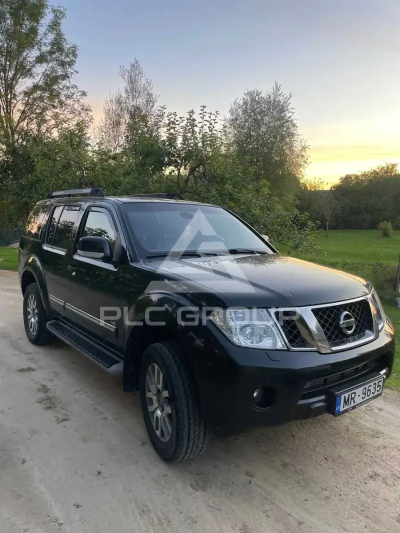 2011 Nissan PATHFINDER