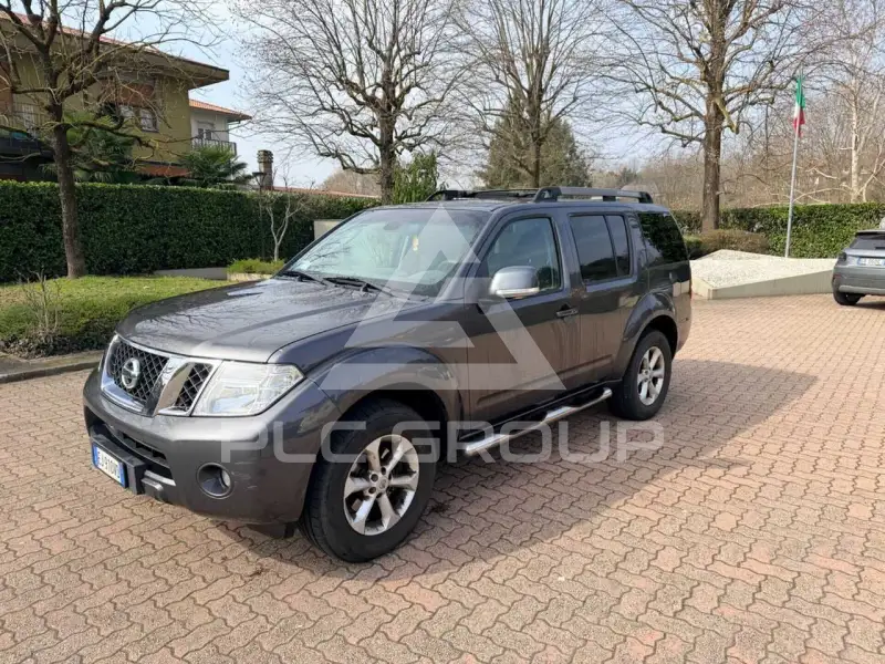 2011 Nissan PATHFINDER