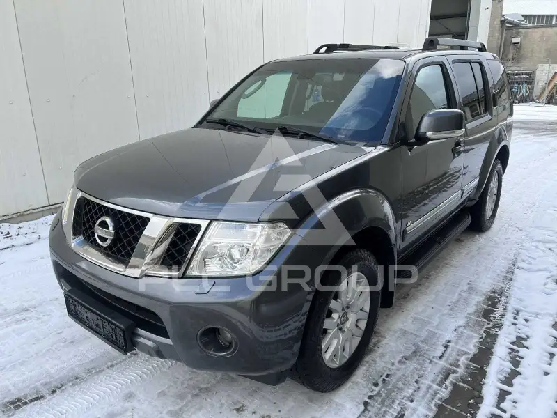 2011 Nissan PATHFINDER