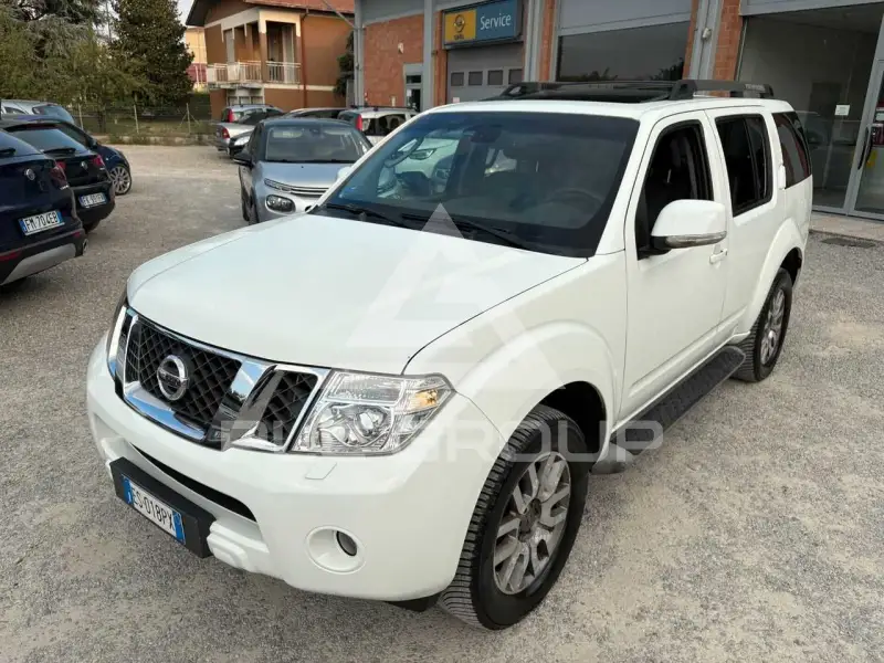 2011 Nissan PATHFINDER