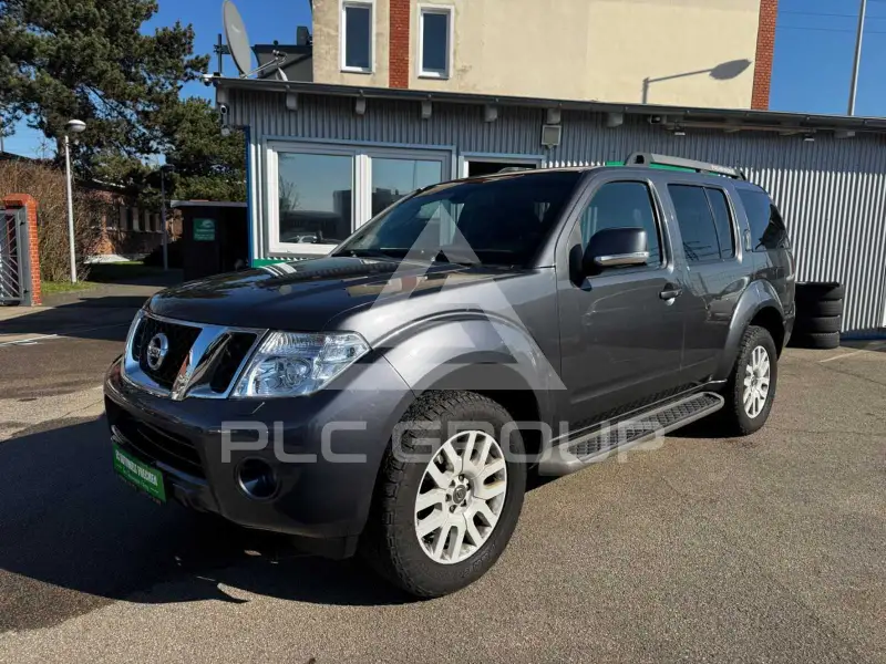 2011 Nissan PATHFINDER