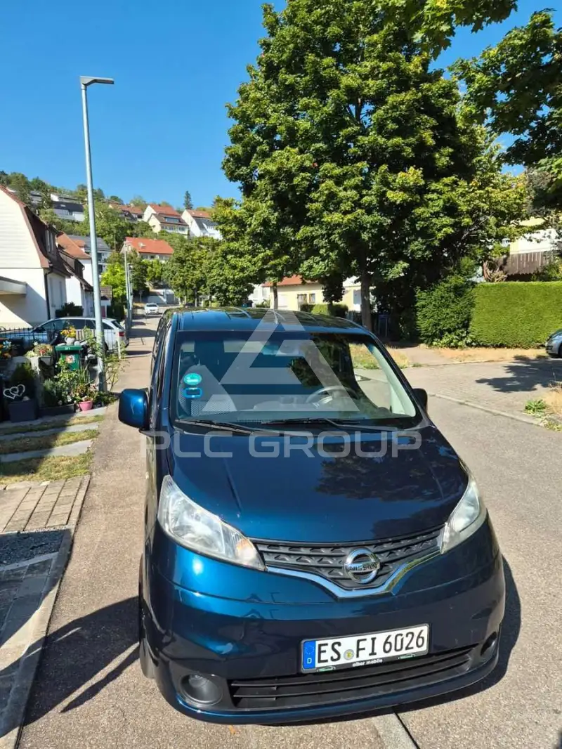 2011 Nissan NV 200