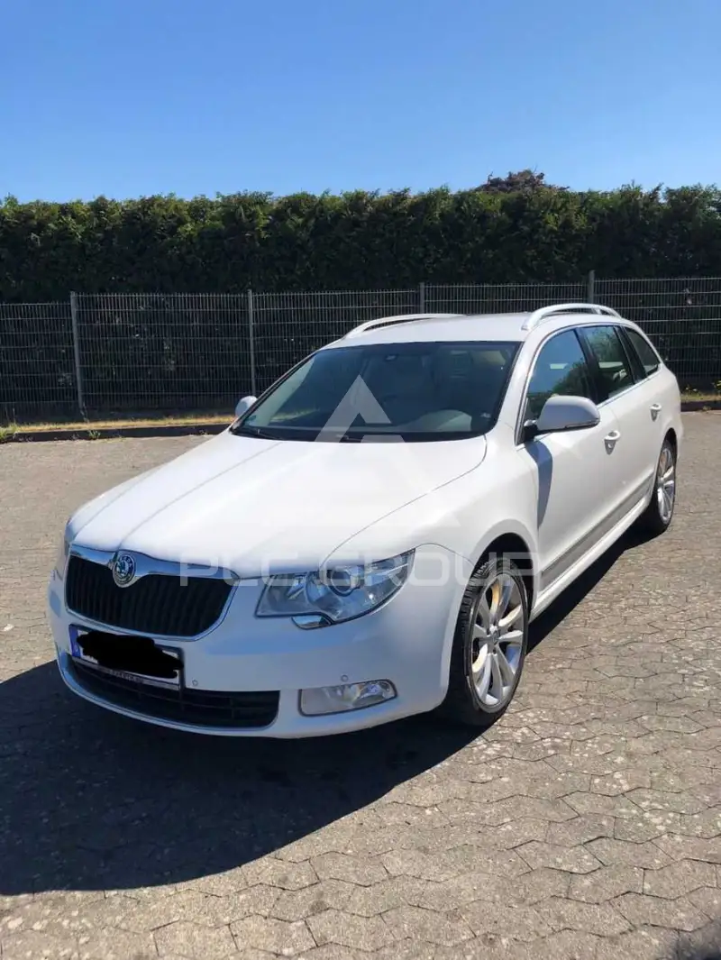 2011 Skoda Superb