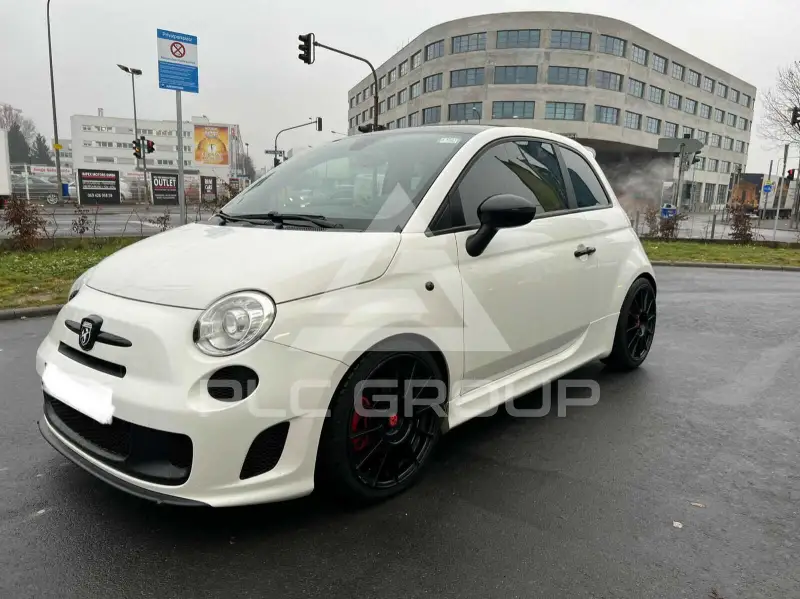 2011 Abarth 595